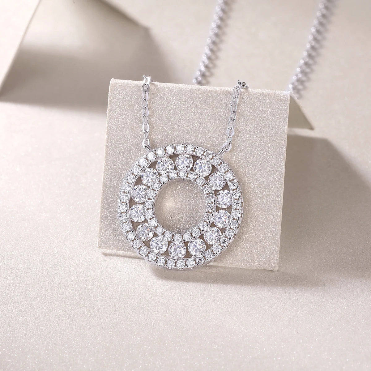 Evaloir Radiant Halo Circle Necklace