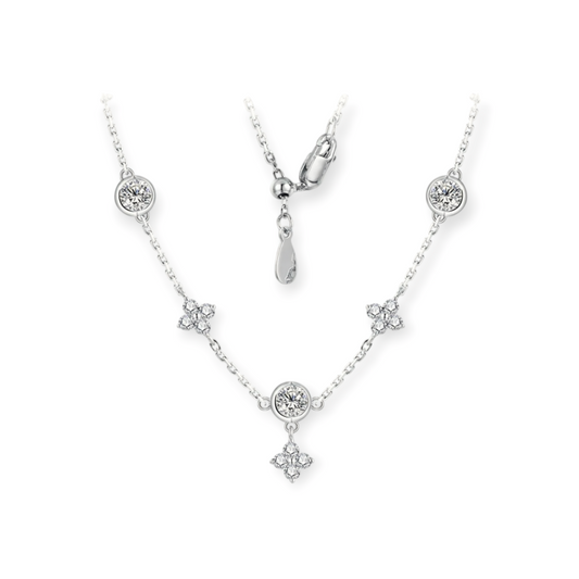Étoile Blanche Necklace