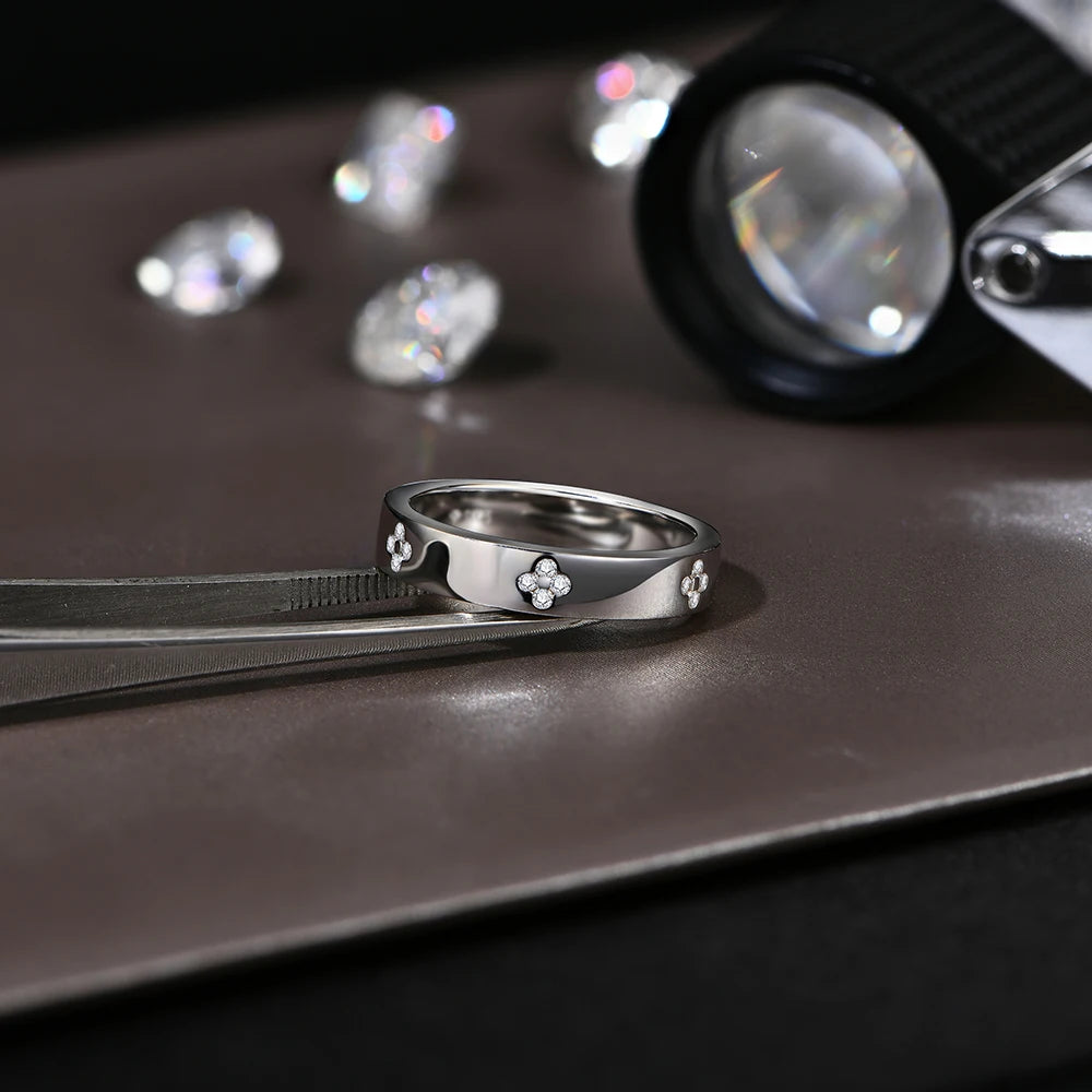 Eternelle Diamond Accent Ring