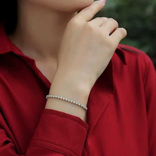 Elira Classic Moissanite Tennis Bracelet
