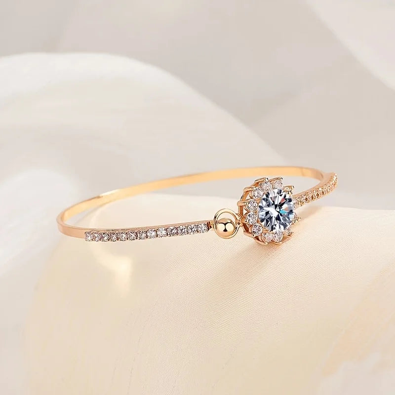 Étoile Divine Diamond Bangle